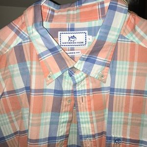 Southern tide men’s shortsleeved button up